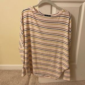 Staccato Bat-sleeve Top